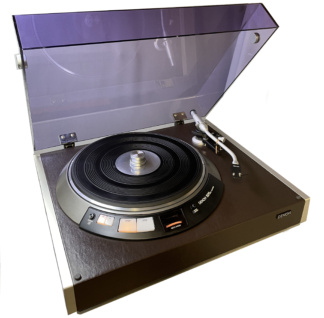 Denon DP-7700