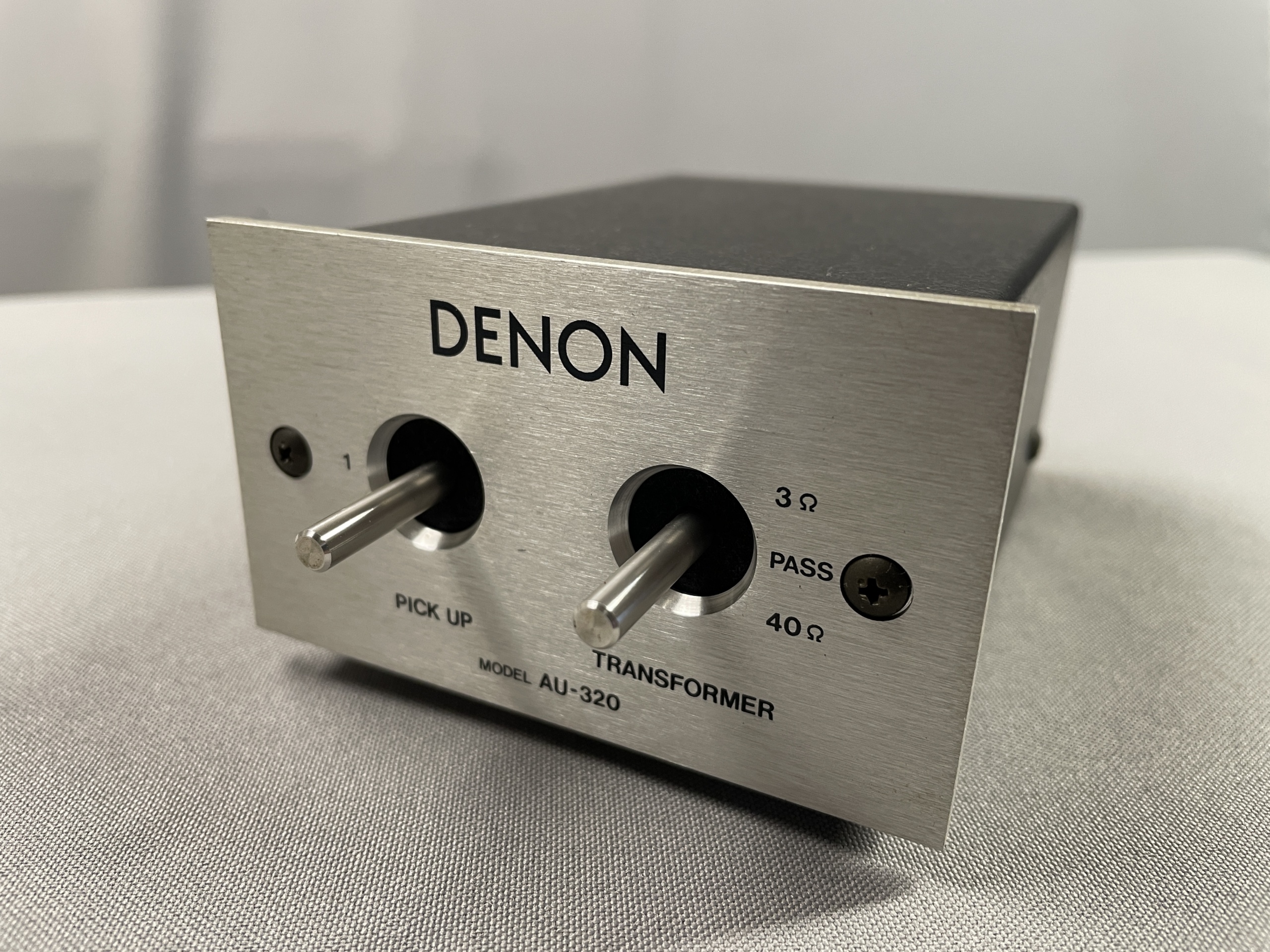 Denon AU-320 – Image 2